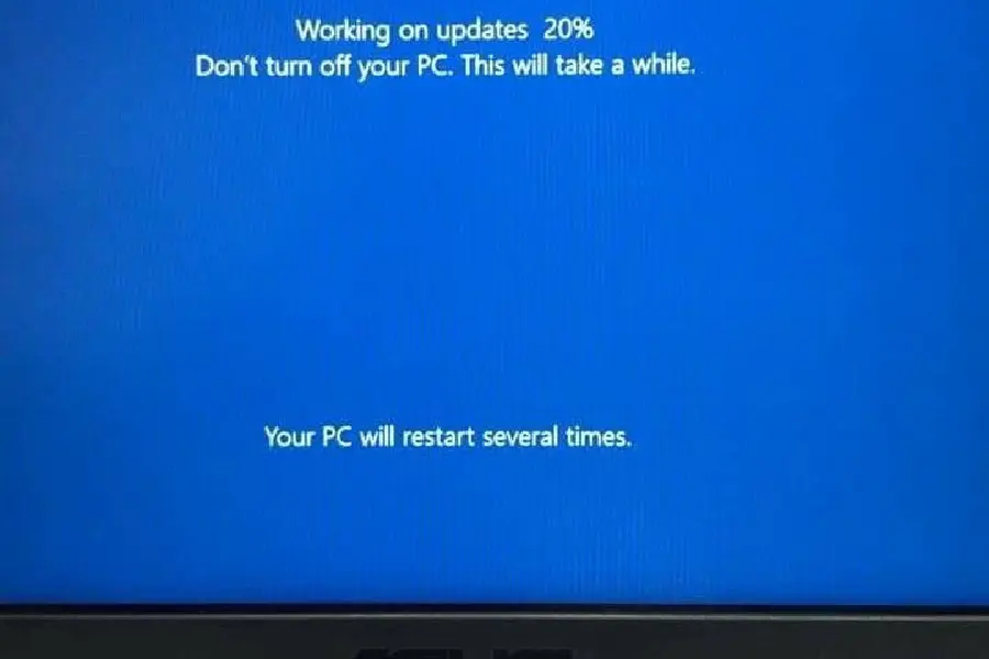 Working on updates don't turn off your pc